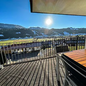  Apartment Alpengluehen